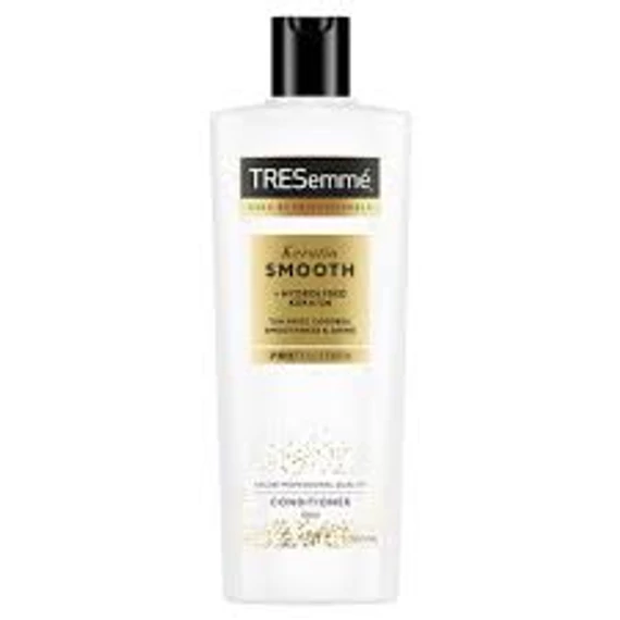 TRESemmé Keratin Smooth Hajbalzsam marula olajjal 400 ml